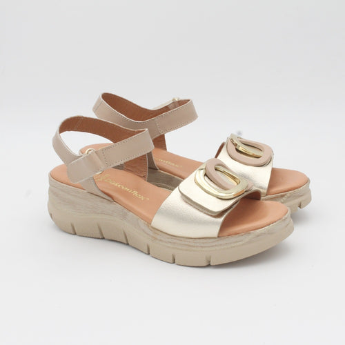 SANDALIA PLATAFORMA DESCANFLEX 21120 CHAMPAGNE