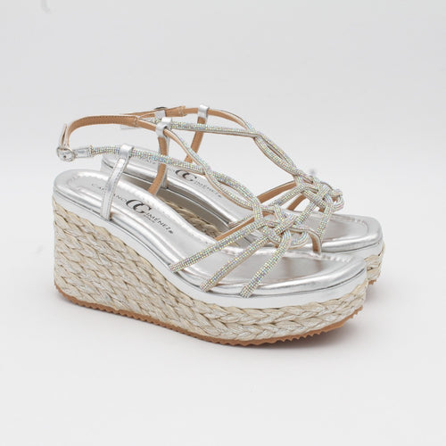 SANDALIA CUÑA PLATA 72003
