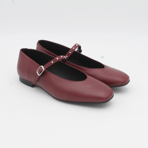 BAILARINA CAYETANO GIMENEZ 11683 BURDEOS