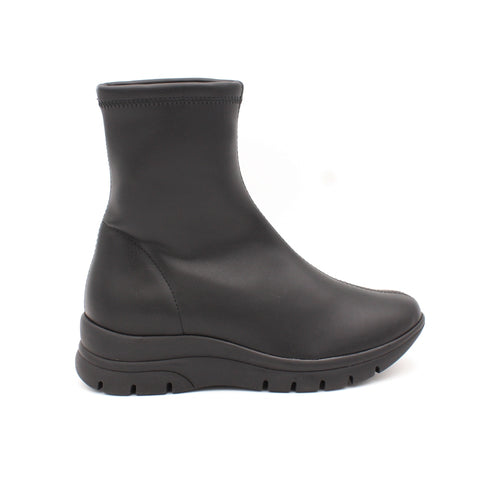 Botin plano Cayetano Giménez 28105 Negro