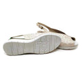 SANDALIA PLATAFORMA PITILLOS 11044 ORO